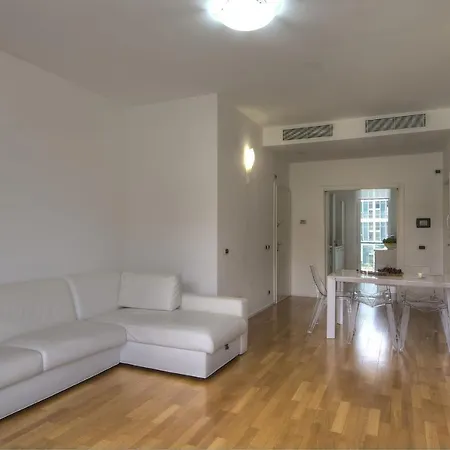 Harbour House Apartament Savona